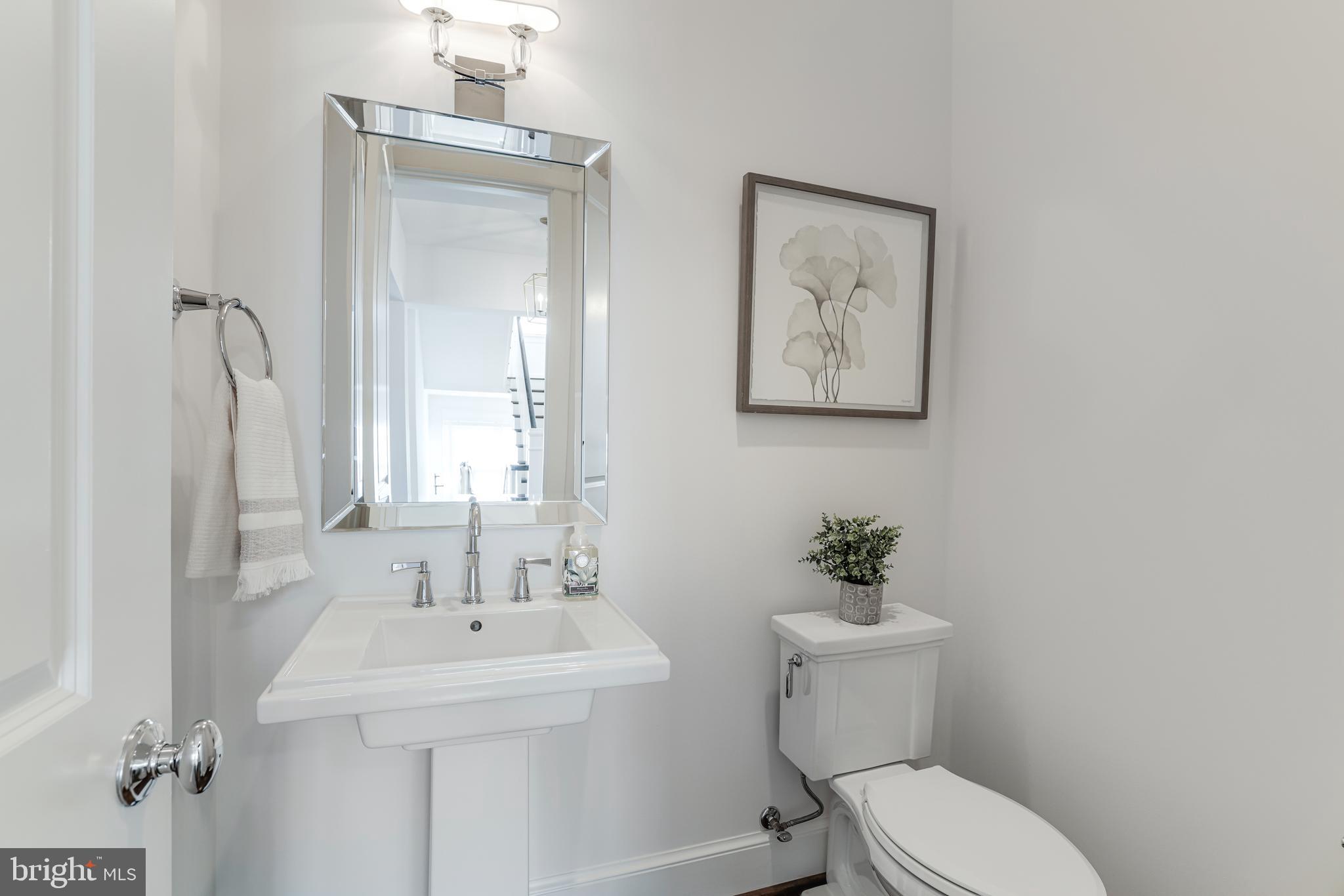 PARC OF MCLEAN - Residential