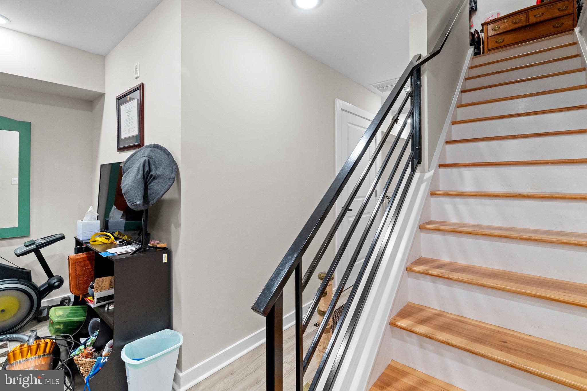 SHARSWOOD - Residential Lease