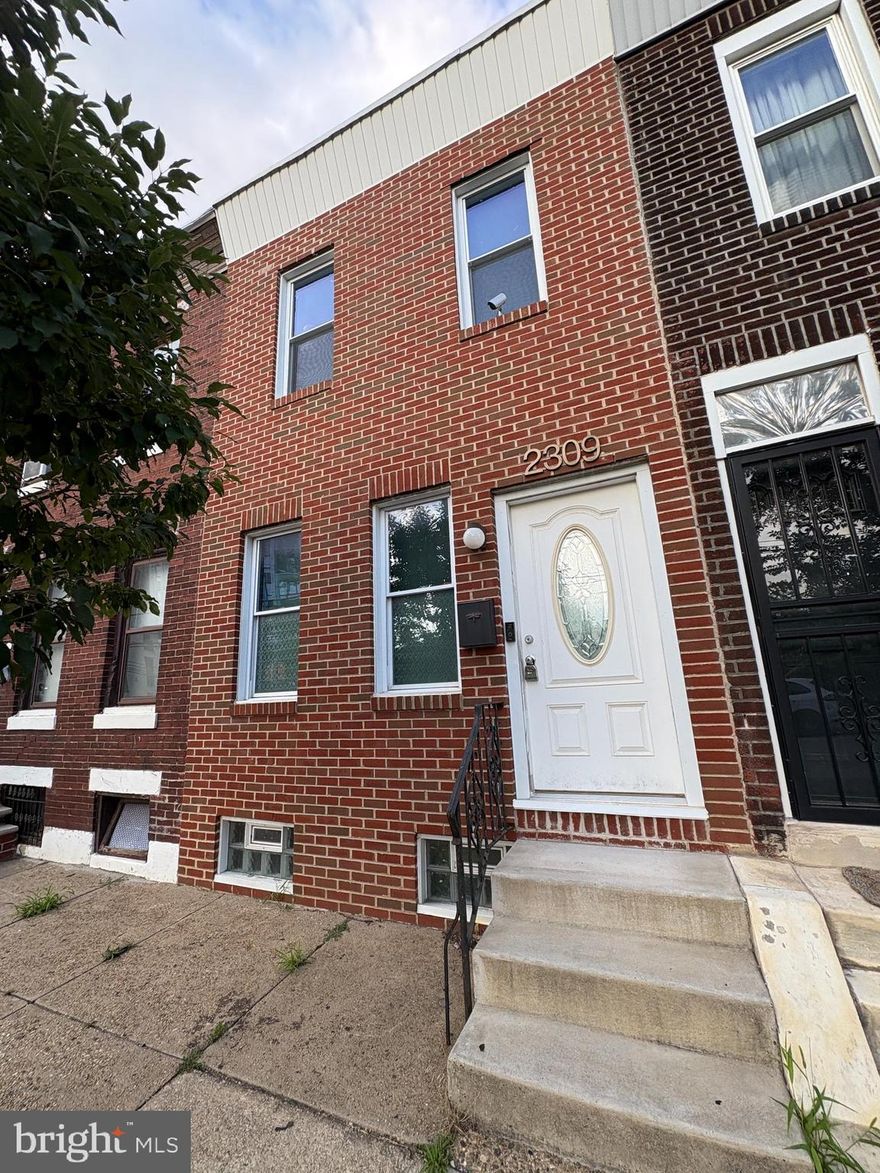 We're excited to present a fantastic starter home located on a quiet block in Port Richmond. 
This charming property features 2 bedrooms and 1 bathroom, offering comfort and style.
Upon entering, you'll be greeted by an open-concept living and dining area, perfect for entertaining. 
The space features stylish wall designs that beautifully complement the hardwood floors. 
The kitchen is well-appointed with granite countertops, a classic white backsplash, and includes a range, over-the-range microwave, dishwasher, and refrigerator.
Upstairs, you'll find two good-sized bedrooms and a sleek, updated oversized bathroom. 
The bathroom boasts wall-to-wall glass tiles, a spacious shower, and an extra-wide vanity.
The property also offers a lovely outdoor space, ideal for entertaining, and an unfinished basement perfect for additional storage.
Port Richmond is a vibrant area with numerous new construction projects, exciting local spots, and convenient amenities. The home is also close to public transportation and much more.
We encourage you to schedule a showing TODAY to experience all this wonderful home has to offer!