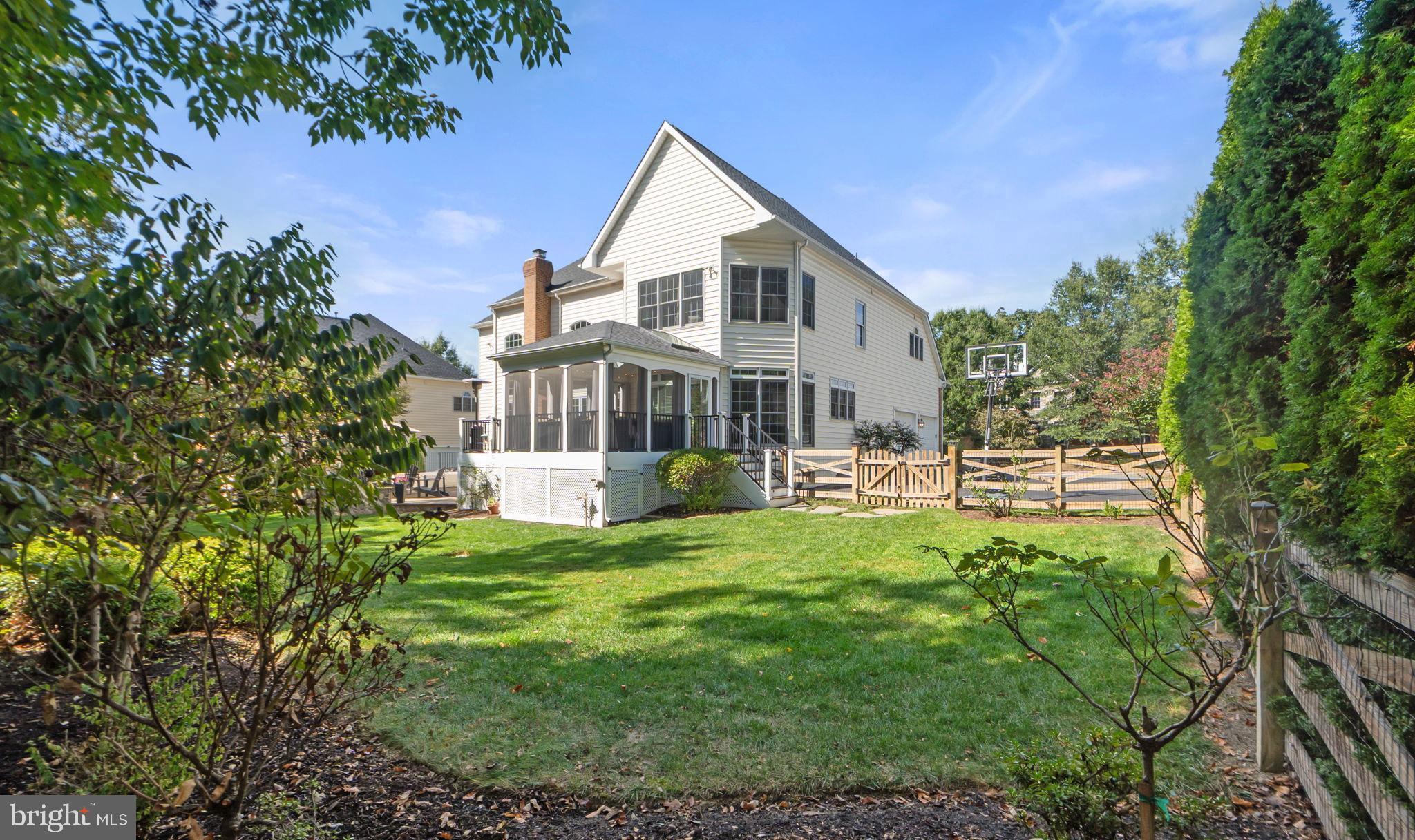 SOUTH VILLAGE - Residential