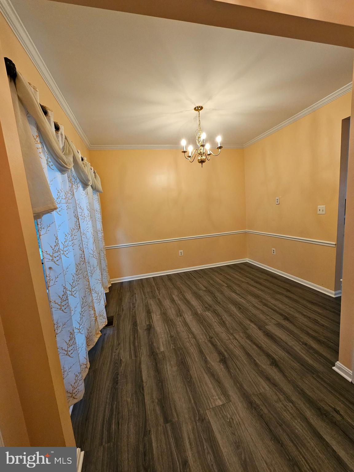 ENGLAND RUN NORTH - Residential