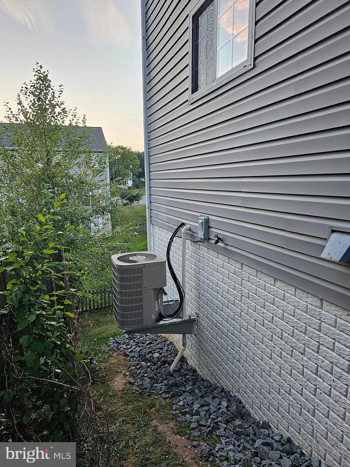 ENGLAND RUN NORTH - Residential