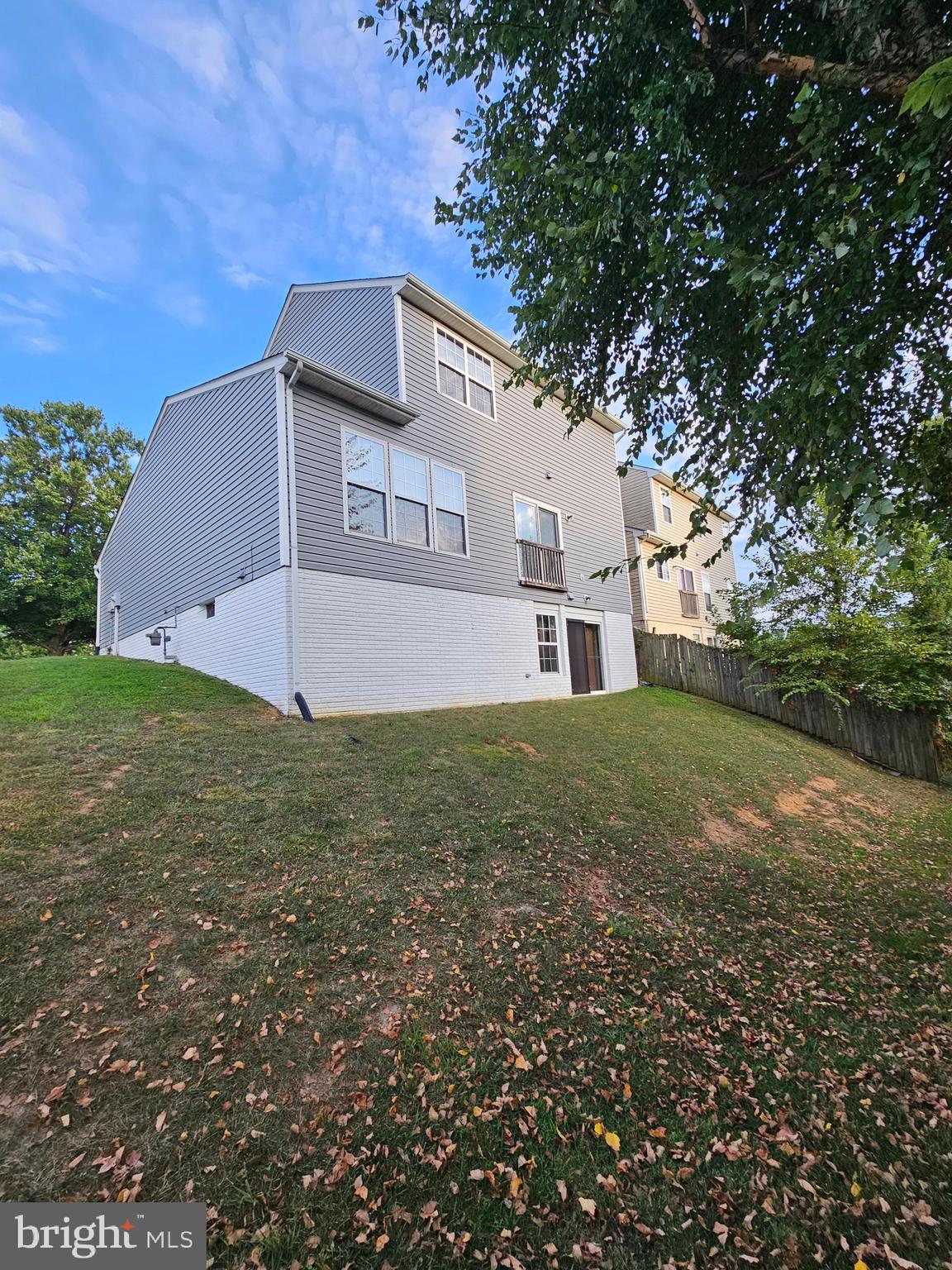 ENGLAND RUN NORTH - Residential