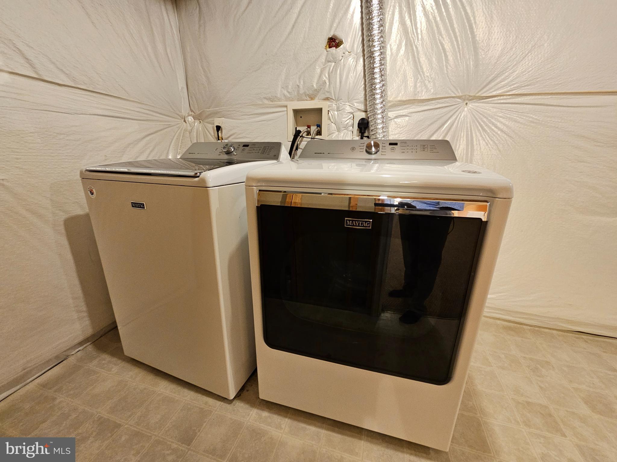 ENGLAND RUN NORTH - Residential