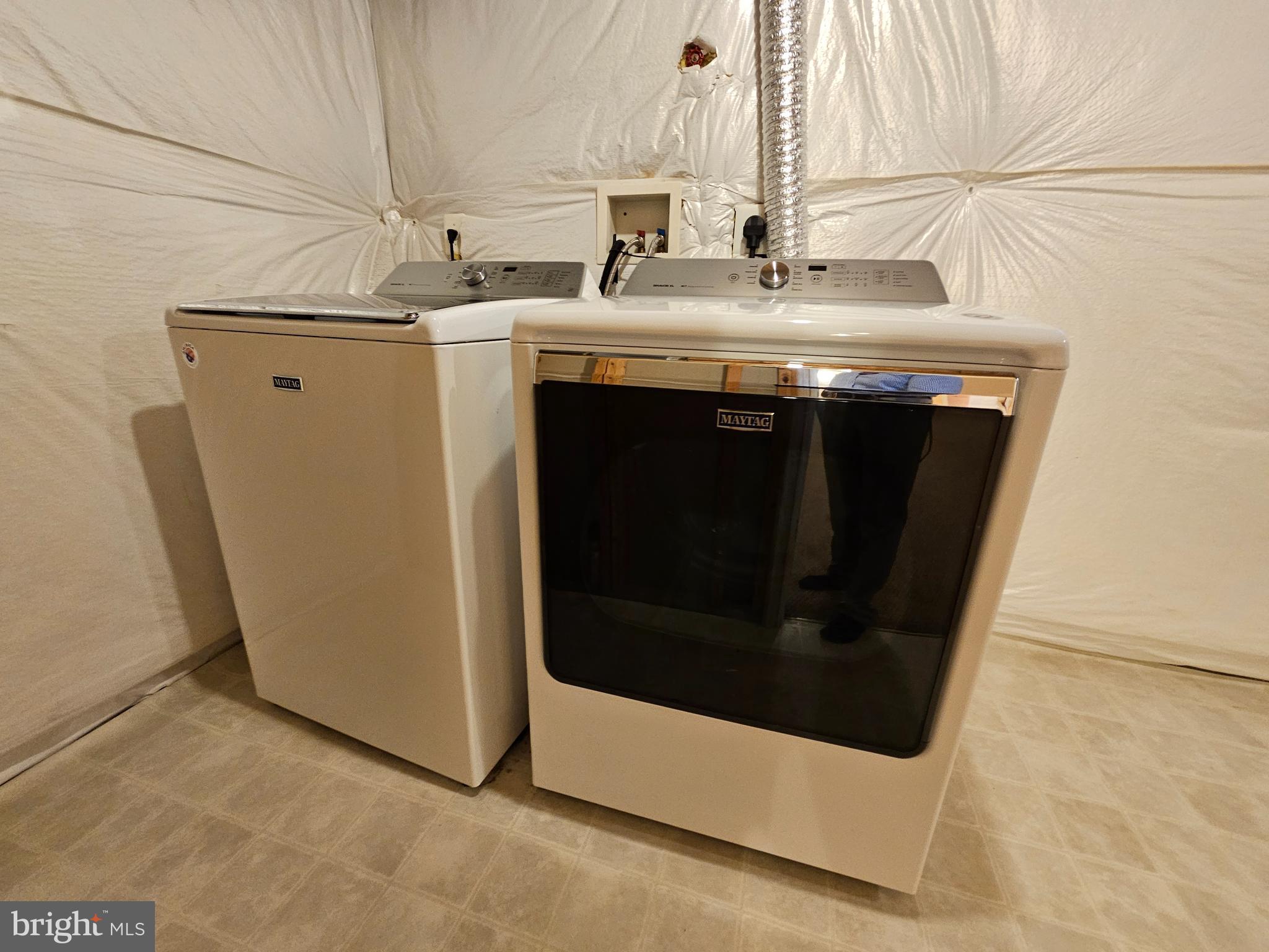 ENGLAND RUN NORTH - Residential