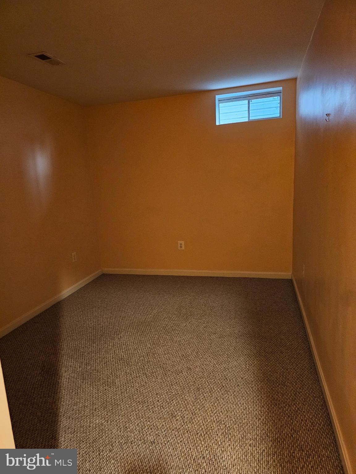 ENGLAND RUN NORTH - Residential