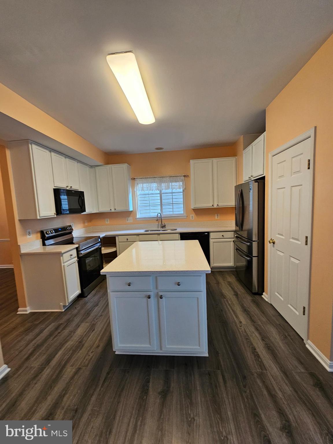 ENGLAND RUN NORTH - Residential