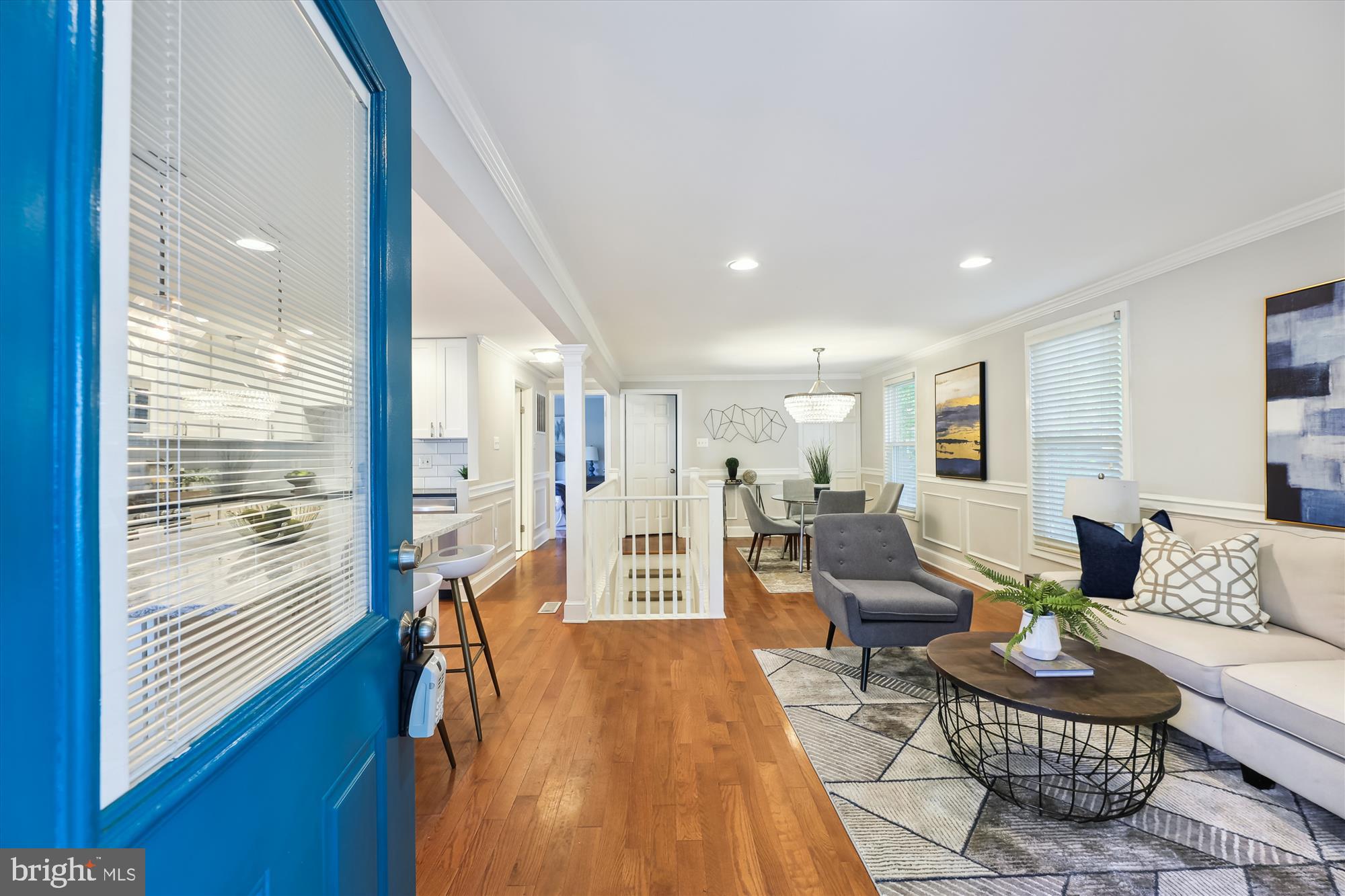 SUNNYSIDE - Residential