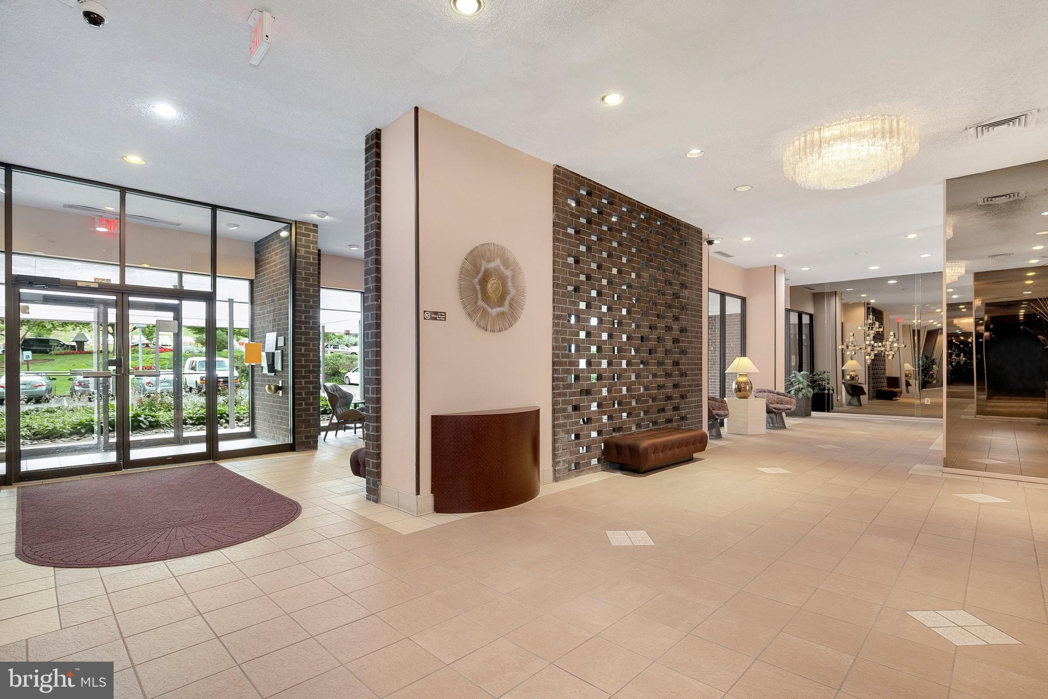 TEMPLETON OF ALEXANDRIA - Residential