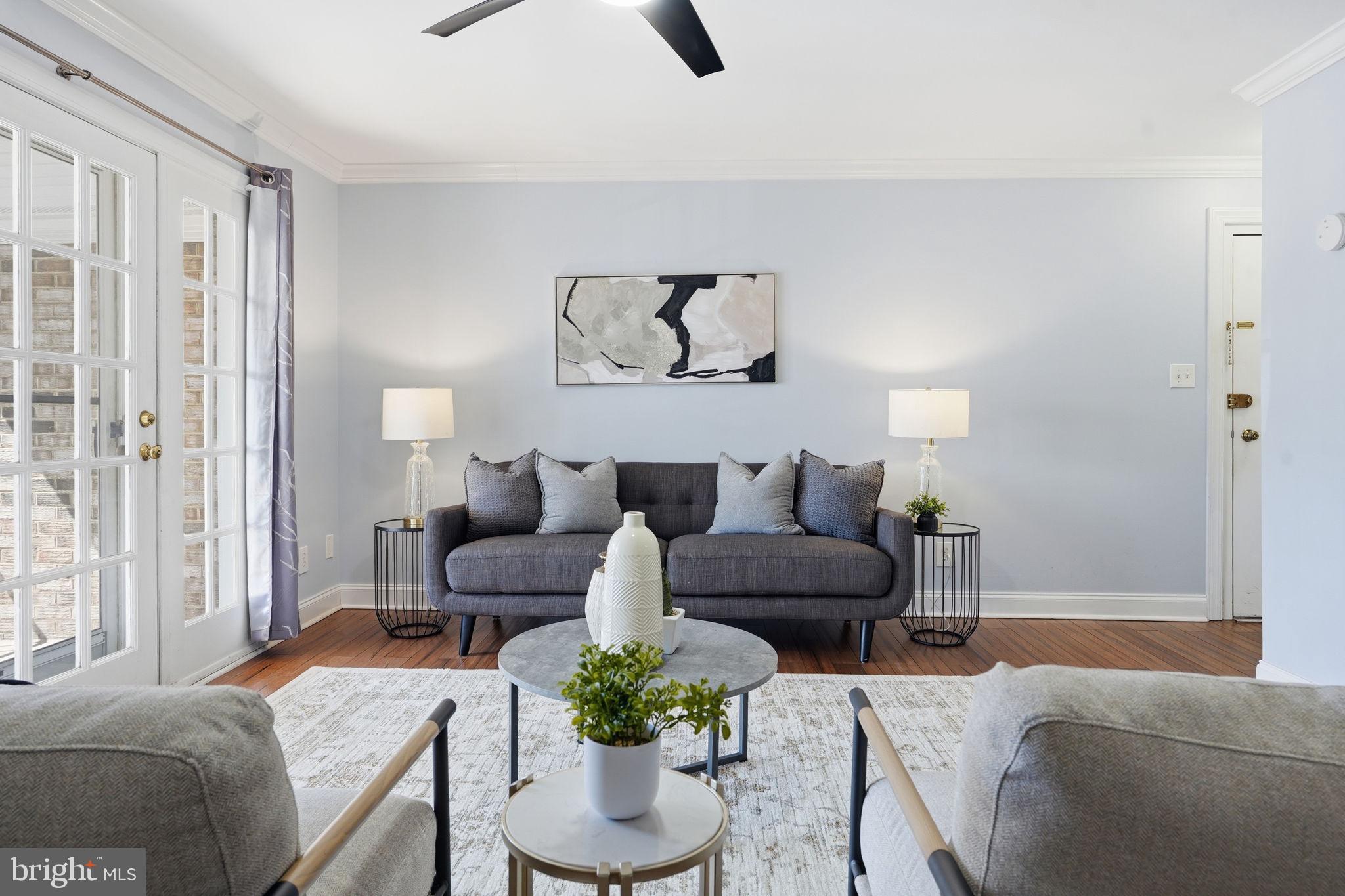 1138 S WASHINGTON STREET 204