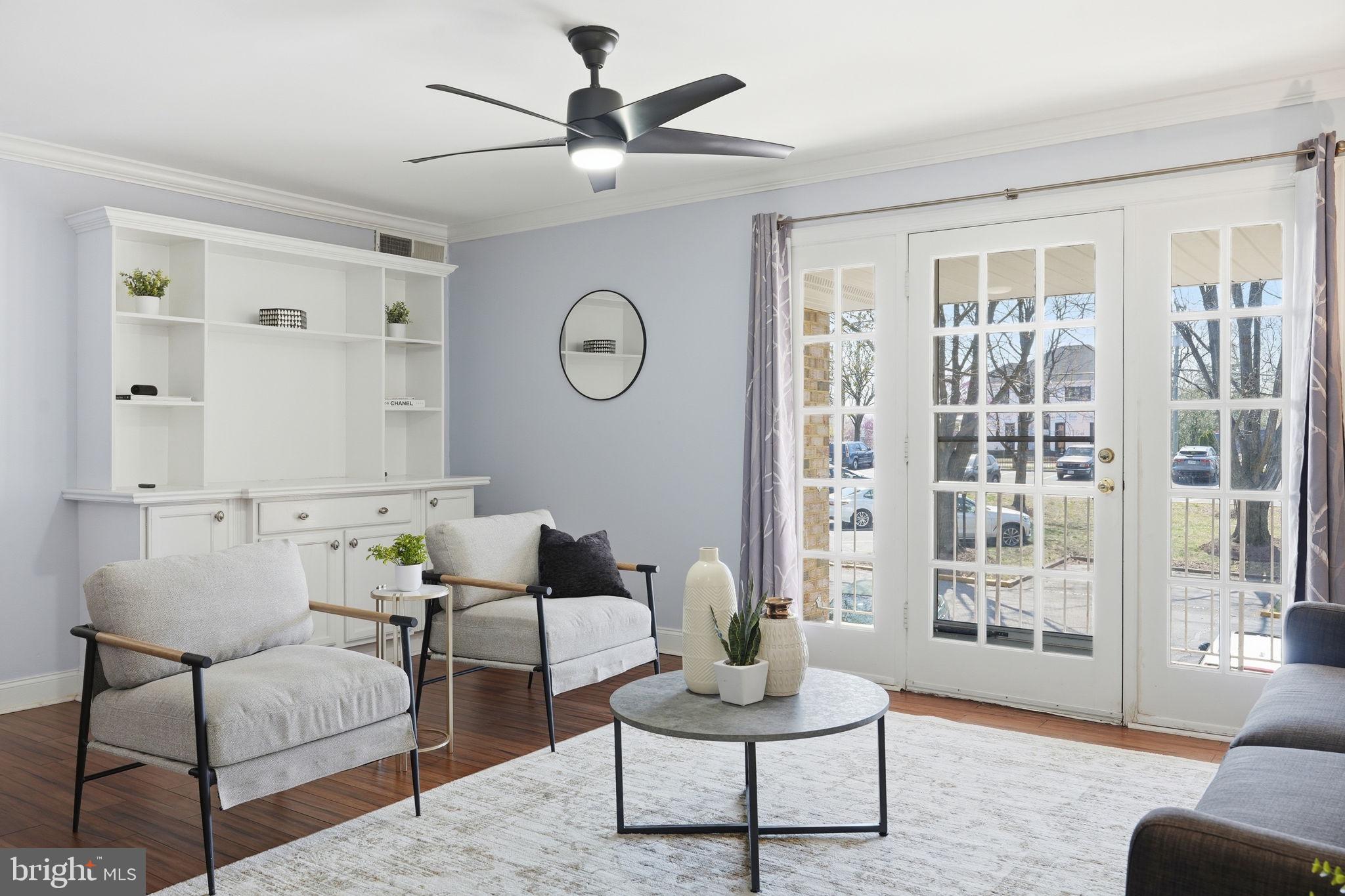 1138 S WASHINGTON STREET 204