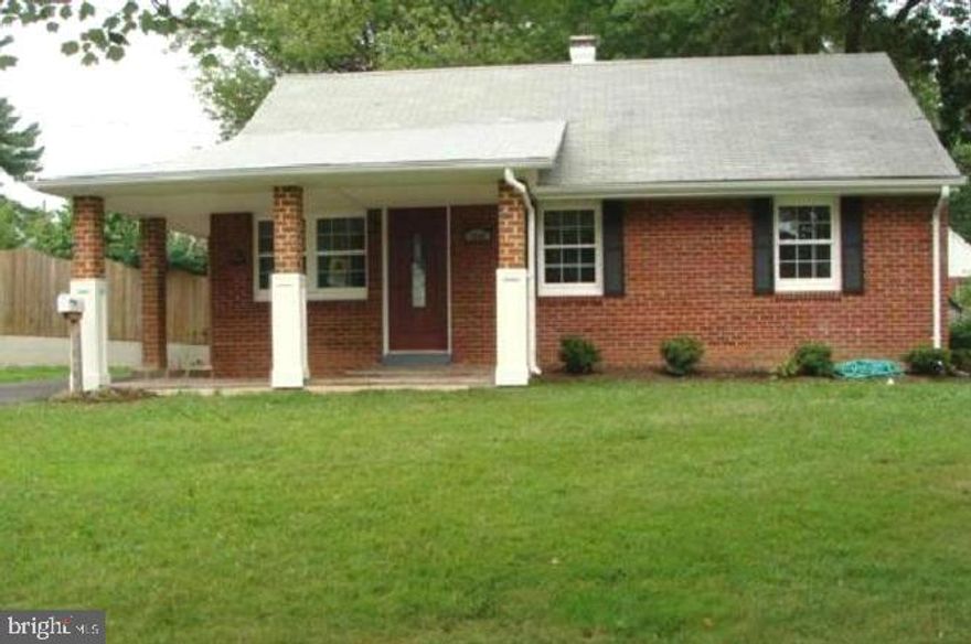 Spectacular expanded two level brick home on private lot just blocks to McLean Metro stop, shops, elem school and park! Meticulous high end renovation and expansion with large sun-drenched family room boasting soaring ceilings, built-ins and French doors to tranquil backyard. A state of the art open kitchen of  features Bosch stainless steel appliances, granite counters, 42" cabinets and breakfast bar. The primary bedroom features  a large private bath with travertine tile, the secondary bedrooms share a second full bath with glass enclosure and travertine subway tile. There is a 3rd renovated full bath in the spacious walkout lower level which features an enormous recreation room. This is a gem of a home on one of the prettiest streets in the neighborhood across from the park and multiple trails. Great location and exquisite home!
Additional features include new Pella windows, new roof, pristine hardwood floors. The owners have taken loving care of beautiful home and it shows.
Prefer 2+ yr lease
pets on case by case basis