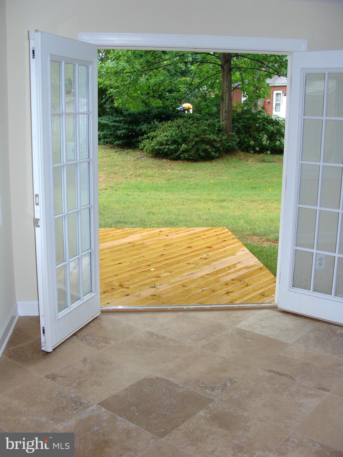 PIMMIT HILLS - Residential Lease