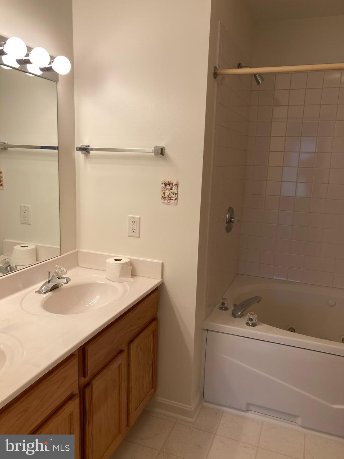 SPRING MILLS - Residential