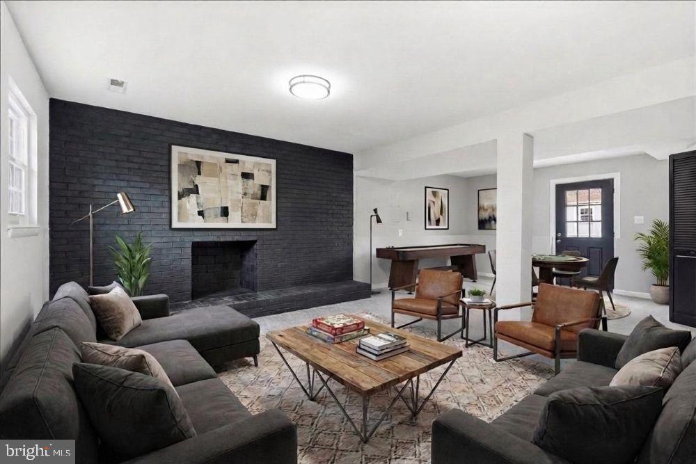 WOODLAND - Residential