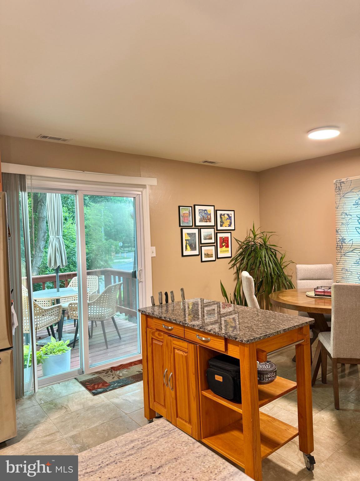 WOODLAWN MEWS - Residential Lease