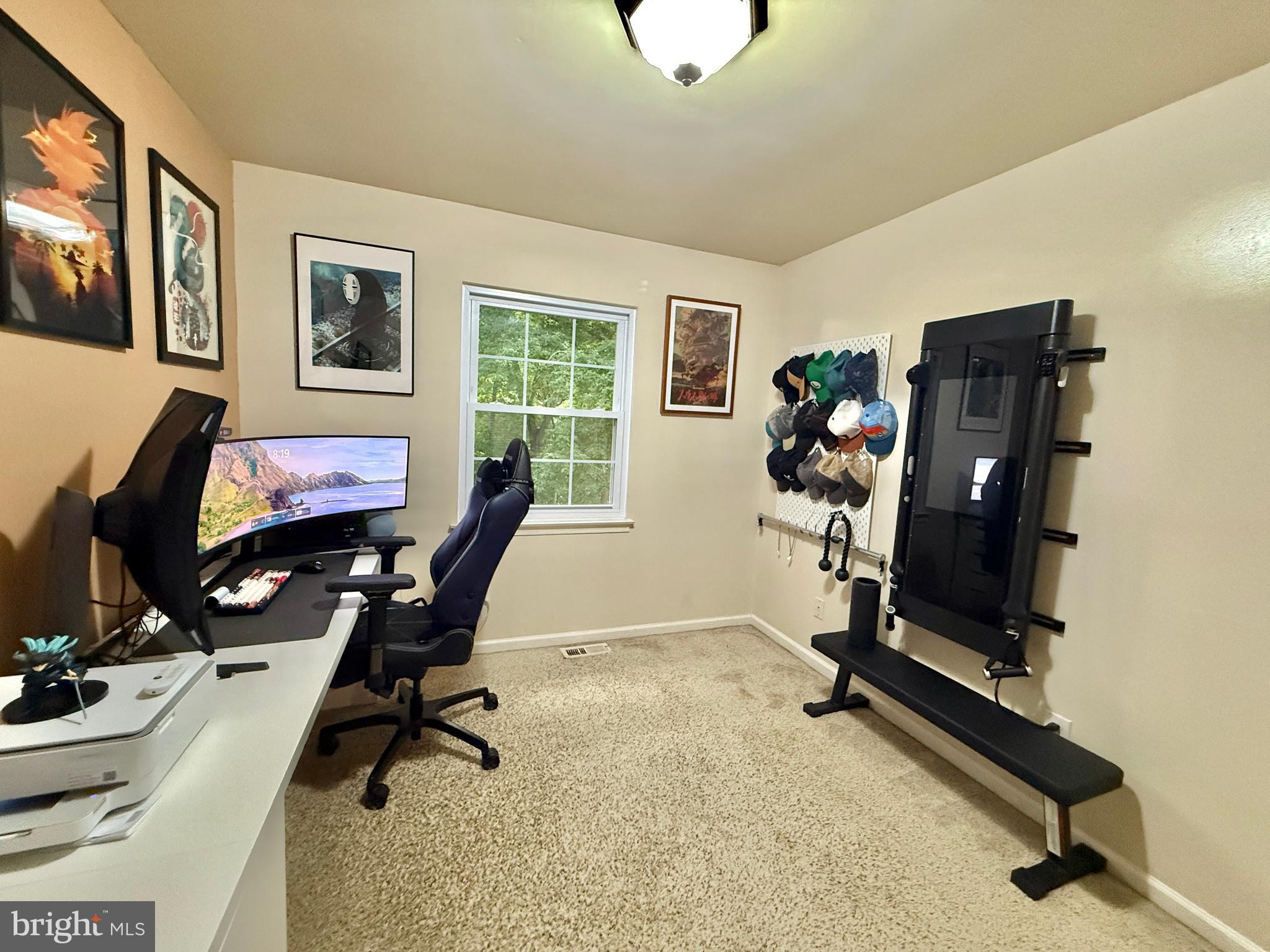 WOODLAWN MEWS - Residential Lease