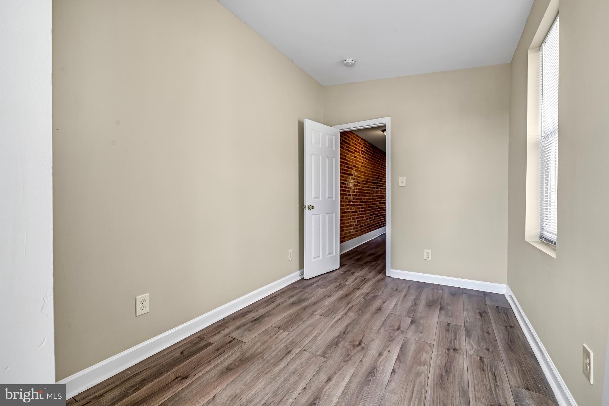 JOHNS HOPKINS - Residential Lease
