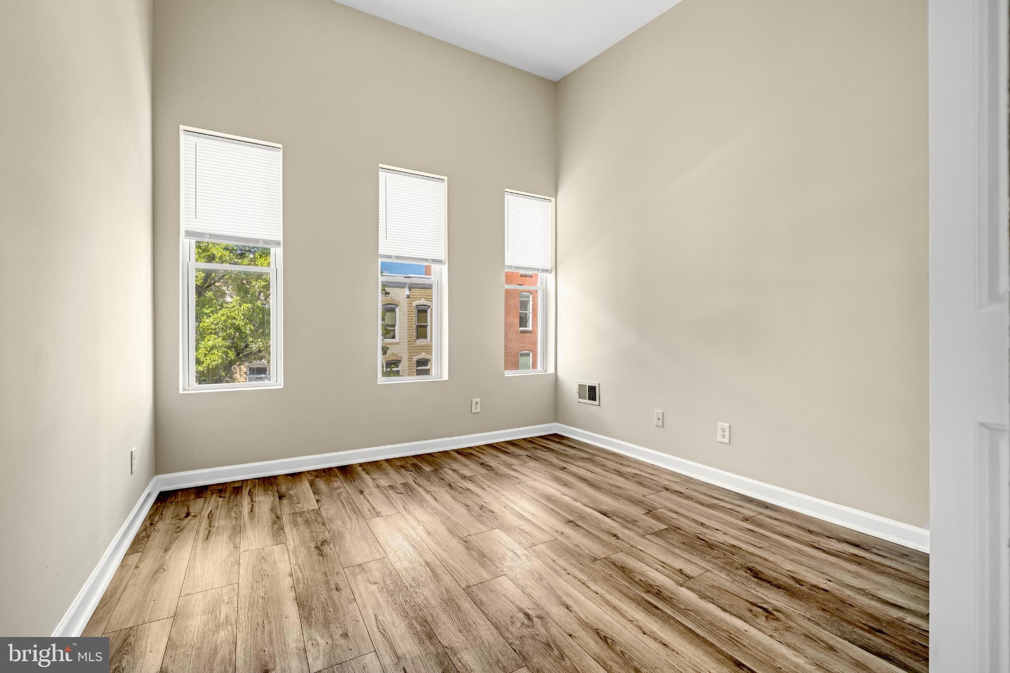 JOHNS HOPKINS - Residential Lease