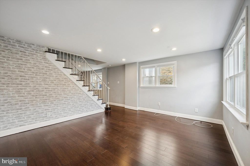 Photo of 122 Leon Avenue, NORWOOD, PA 19074 (MLS # PADE2104048)