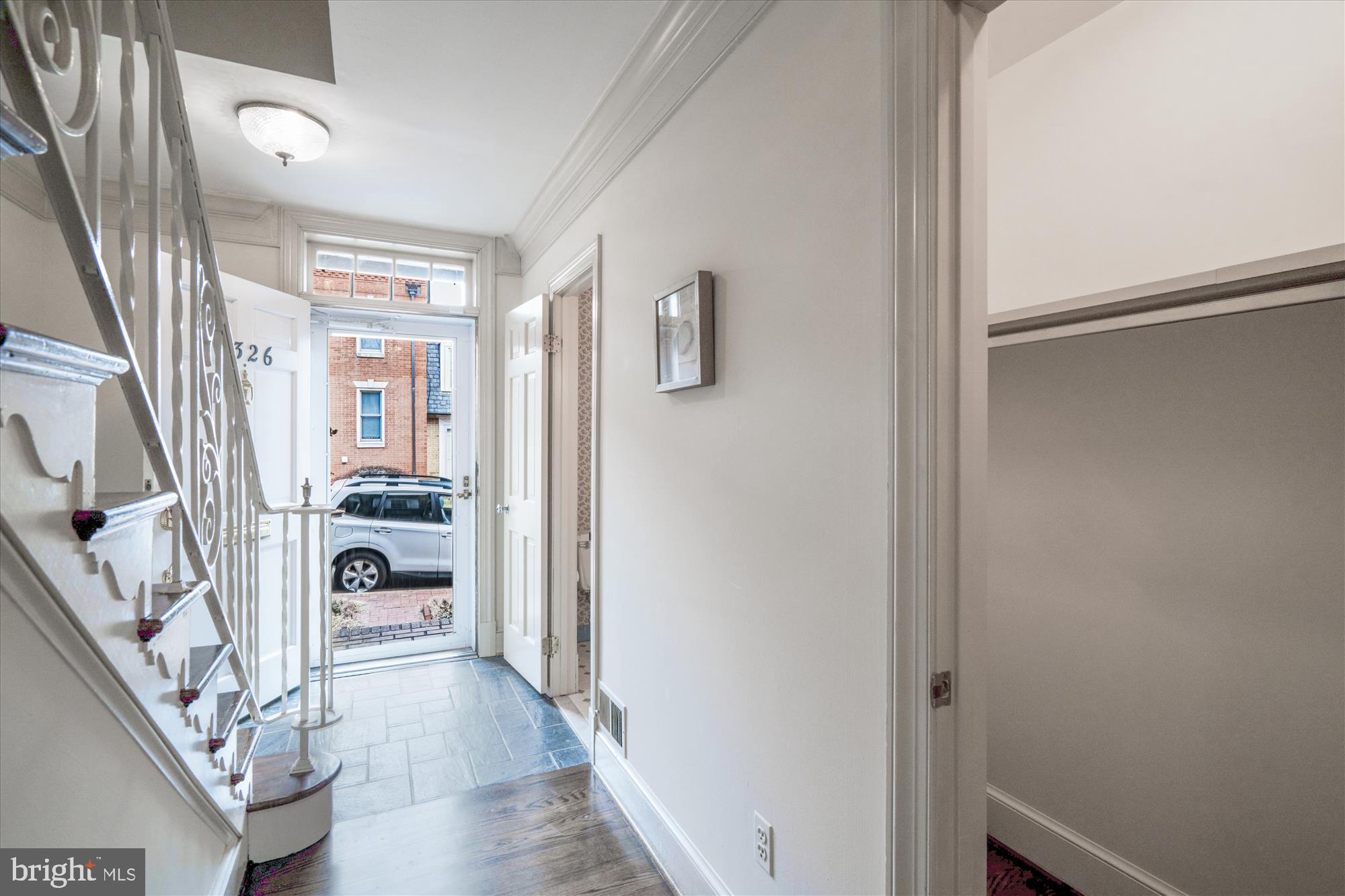 LYNNBROOK - Residential