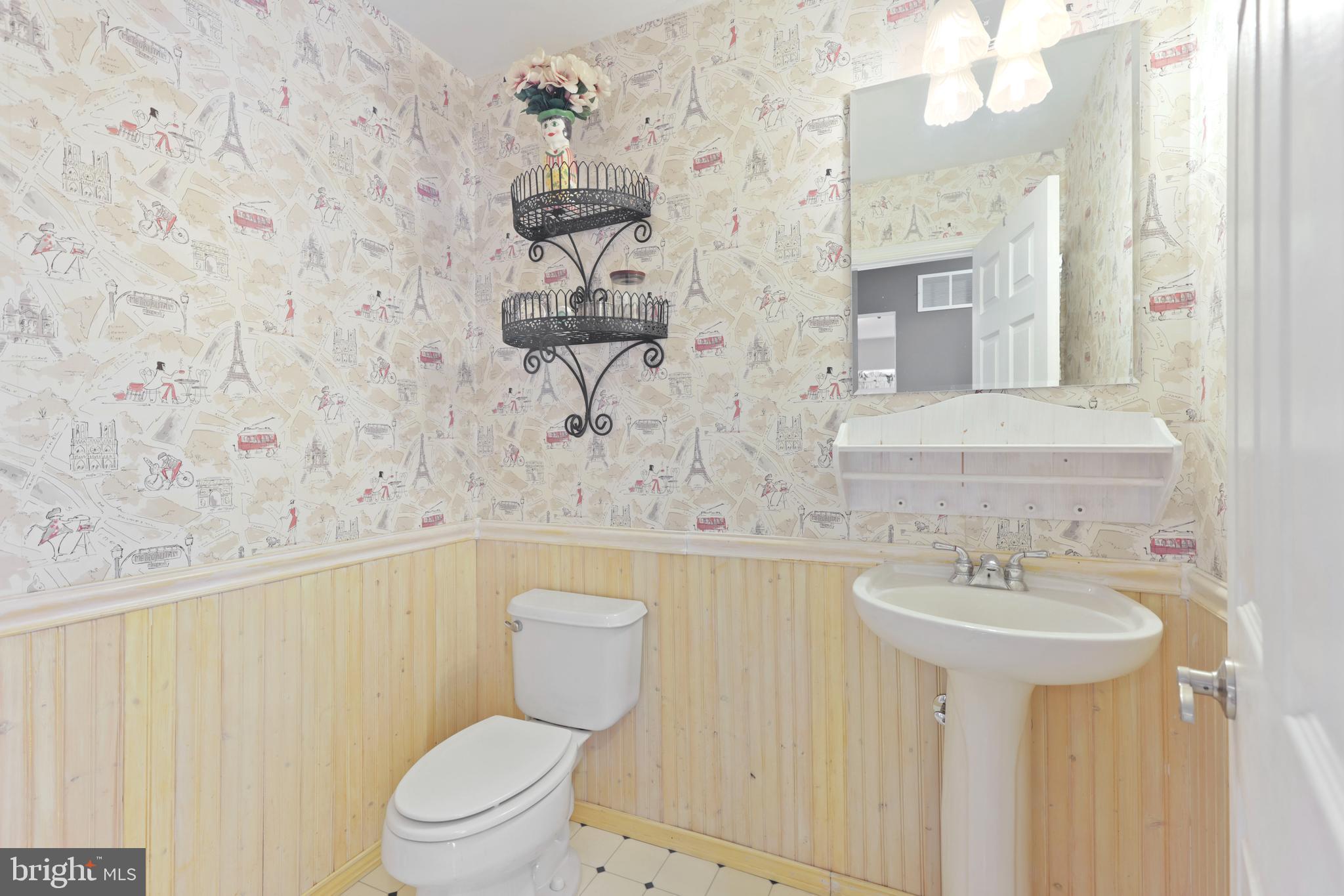 COCKEYSVILLE - Residential