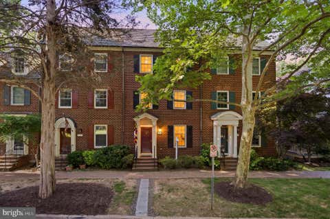 Photo of 211 Firehouse Lane, GAITHERSBURG, MD 20878 (MLS # MDMC2233244)