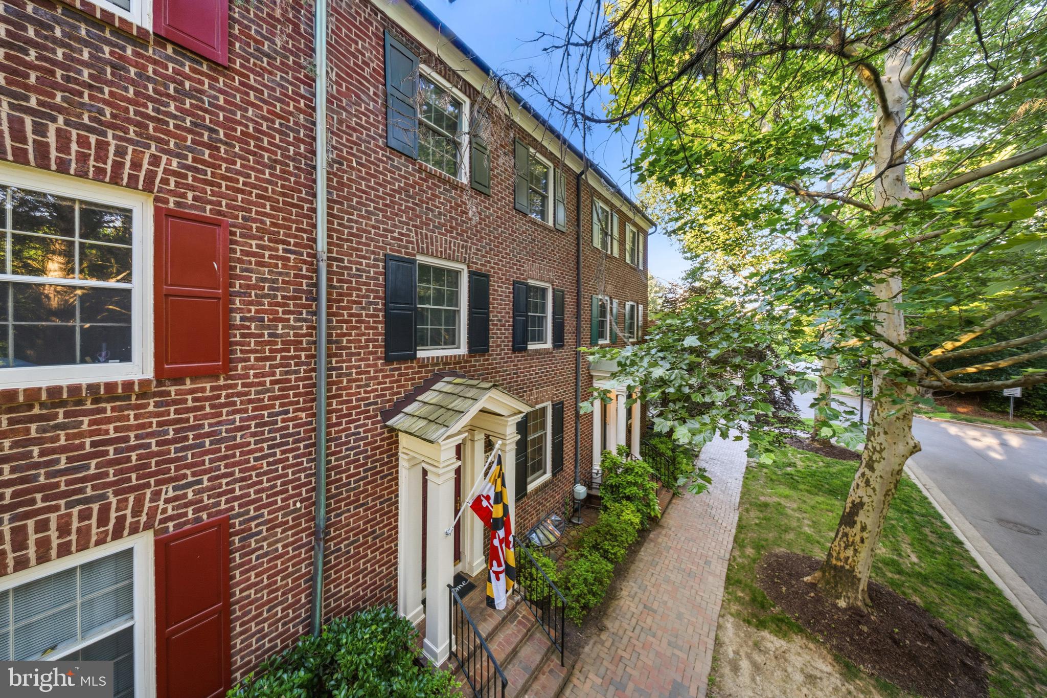 211 FIREHOUSE LANE