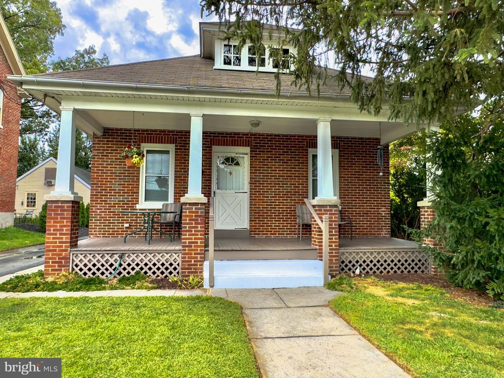 Photo of 6370 Main Street, EAST PETERSBURG, PA 17520 (MLS # PALA2076182)