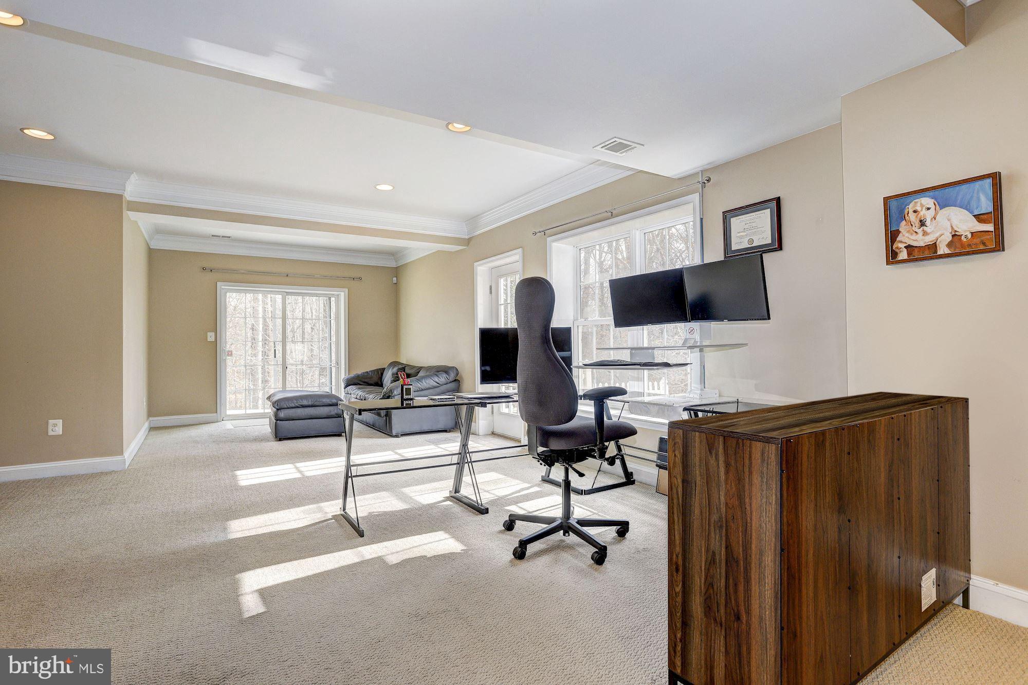 AUTUMN VIEW - Residential