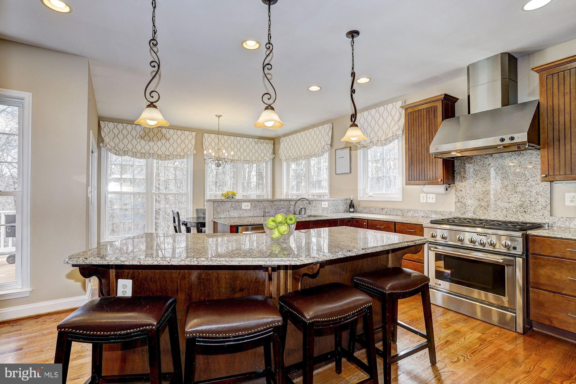 AUTUMN VIEW - Residential