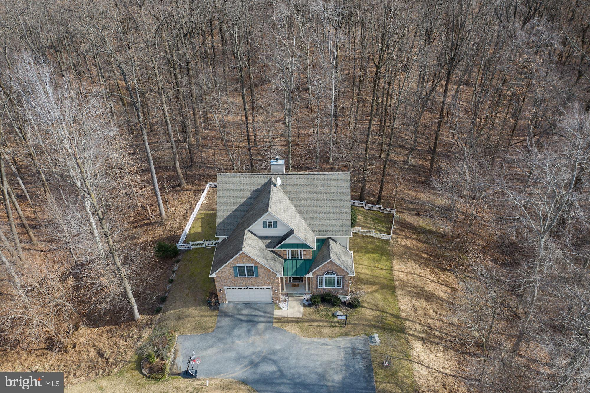 AUTUMN VIEW - Residential