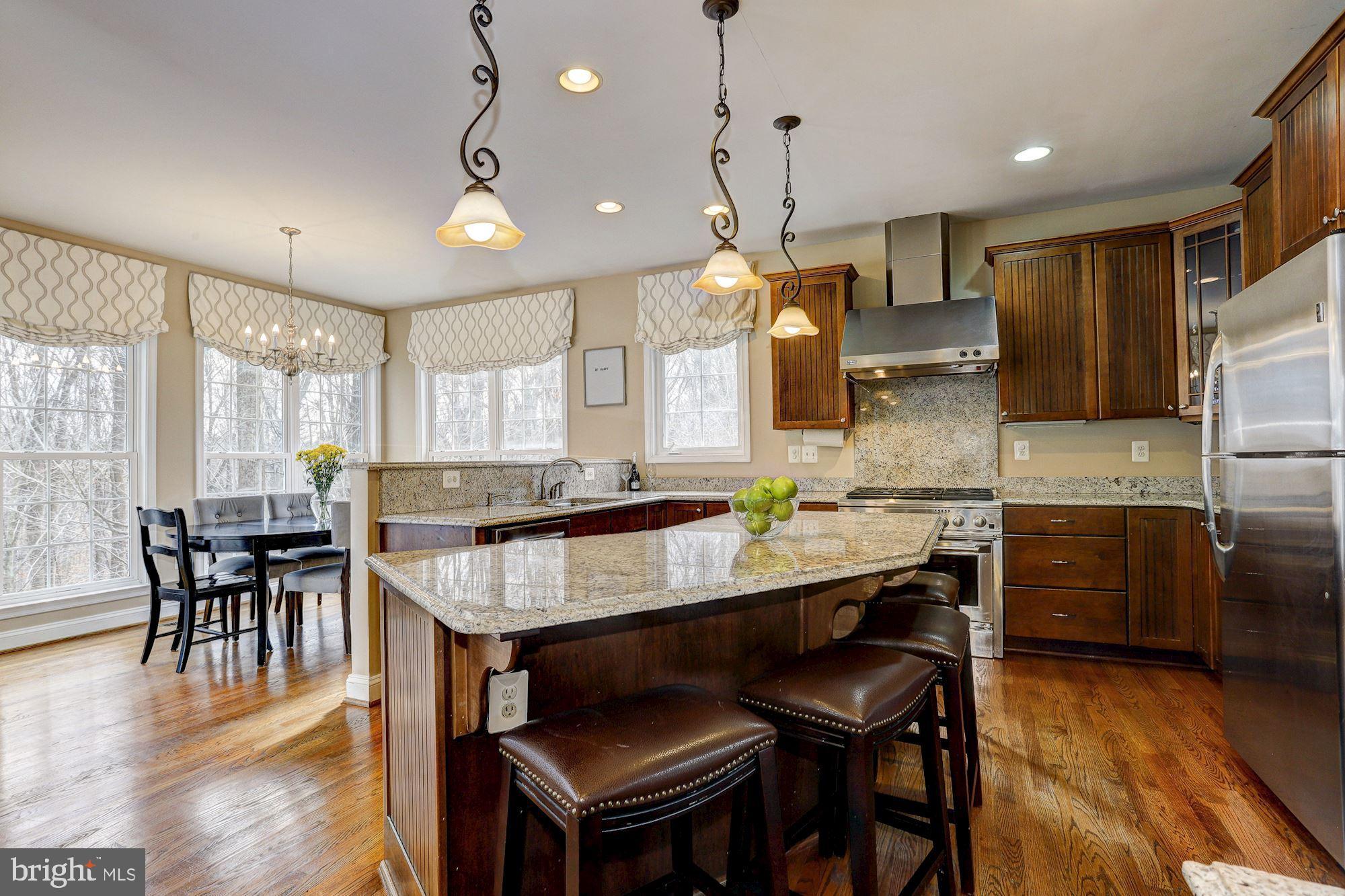 AUTUMN VIEW - Residential