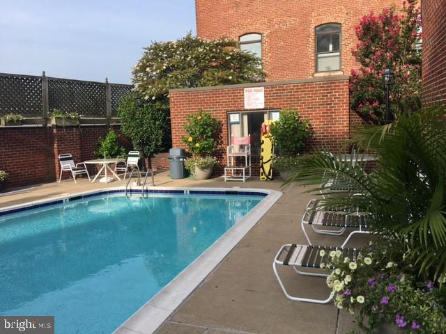 GEORGETOWN - Residential Lease