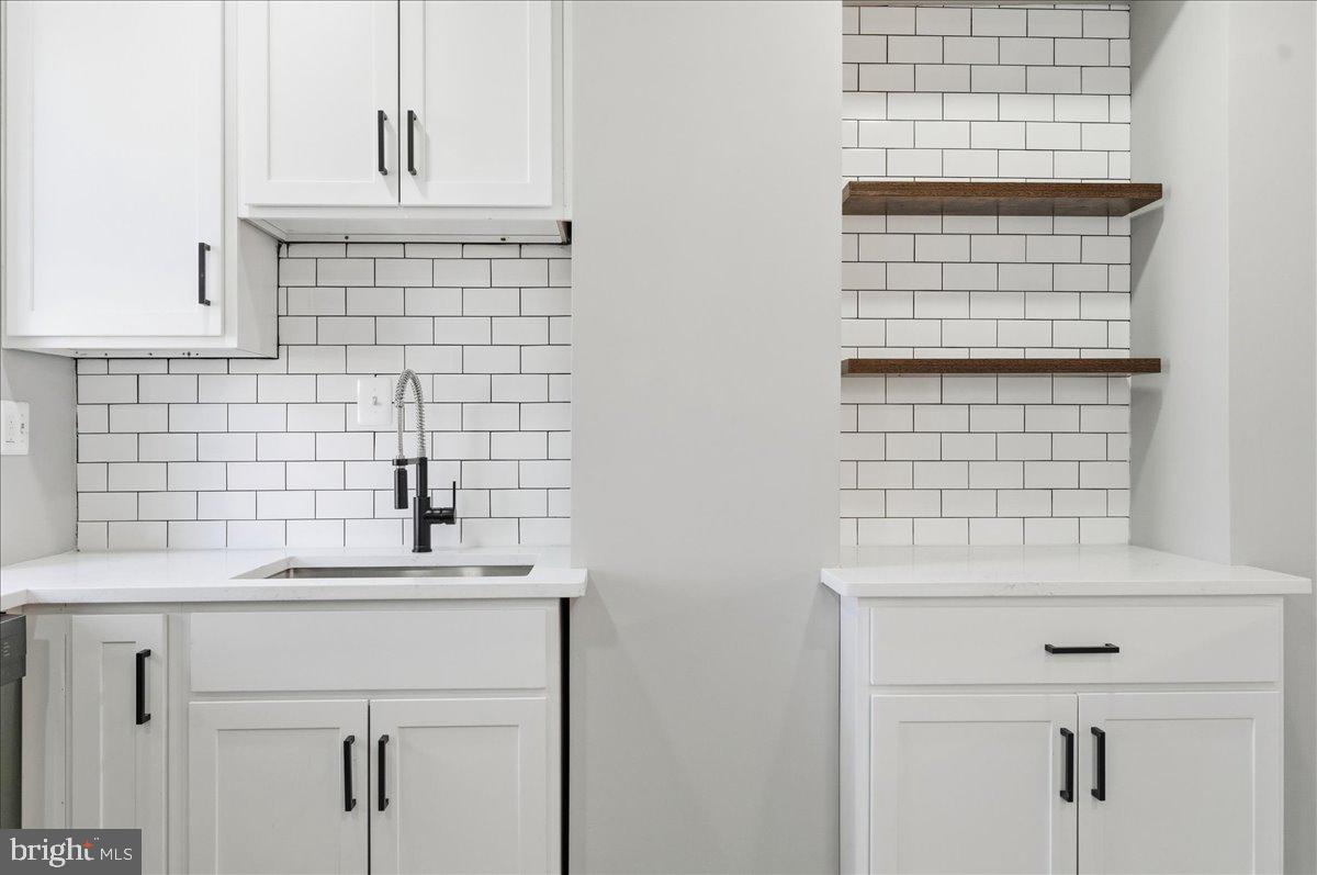 MAYFIELD - Residential