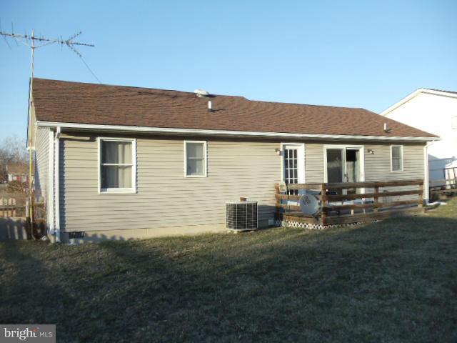 THE VILLAGE AT LAKESIDE - Residential