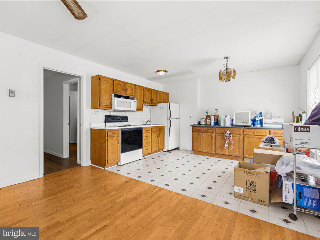 MEADOWVIEW - Residential