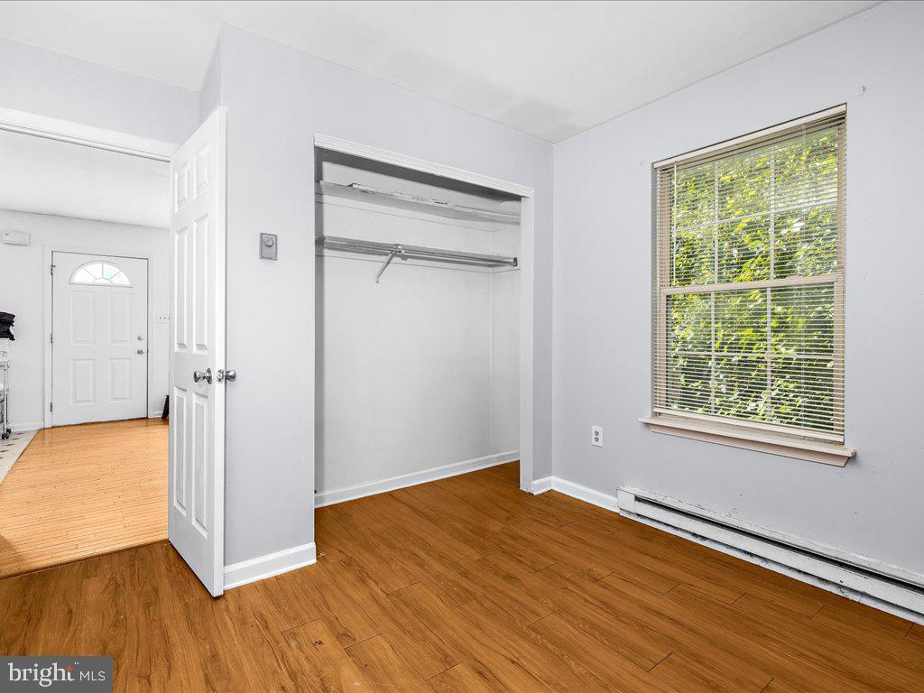 MEADOWVIEW - Residential