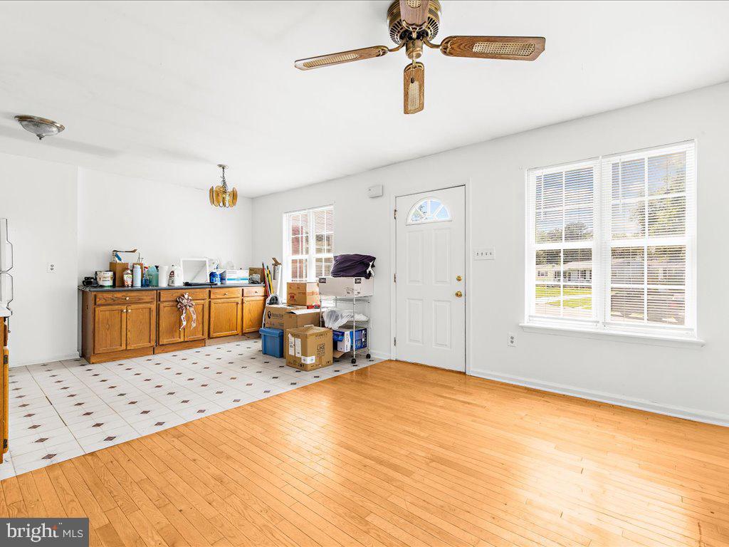 MEADOWVIEW - Residential