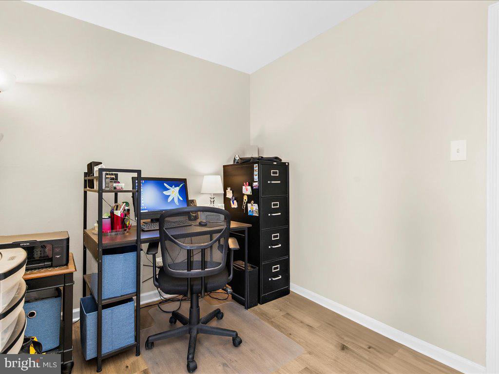 MEADOWVIEW - Residential