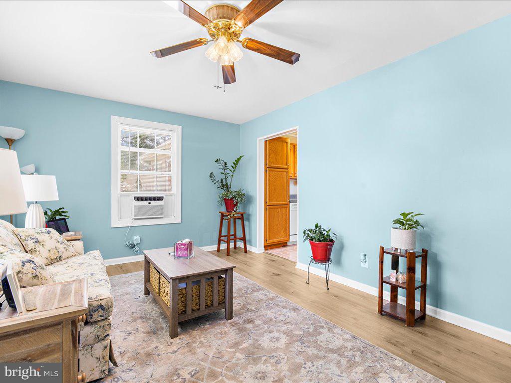 MEADOWVIEW - Residential