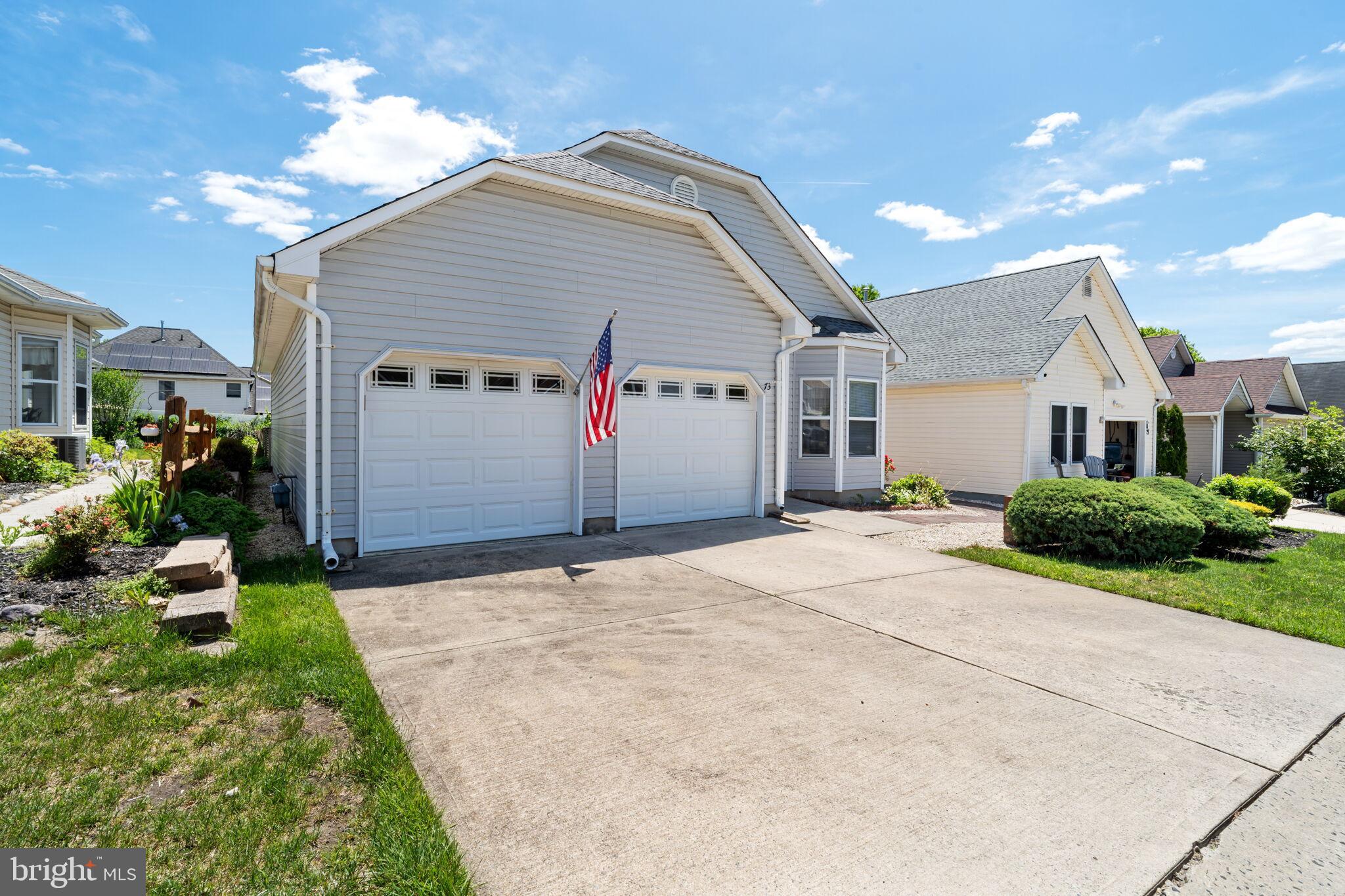 73 SUMMERHILL DRIVE