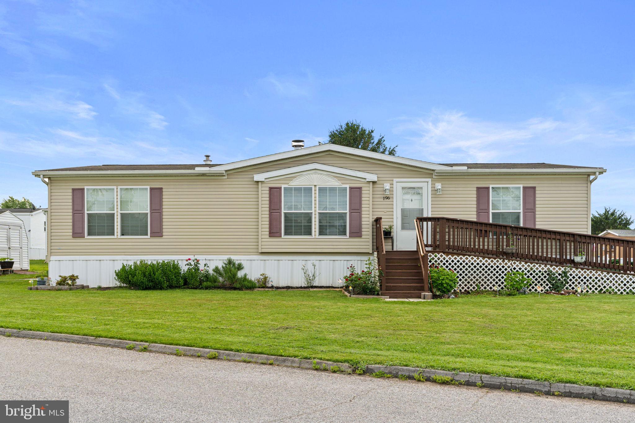 196 CHESAPEAKE ESTATE