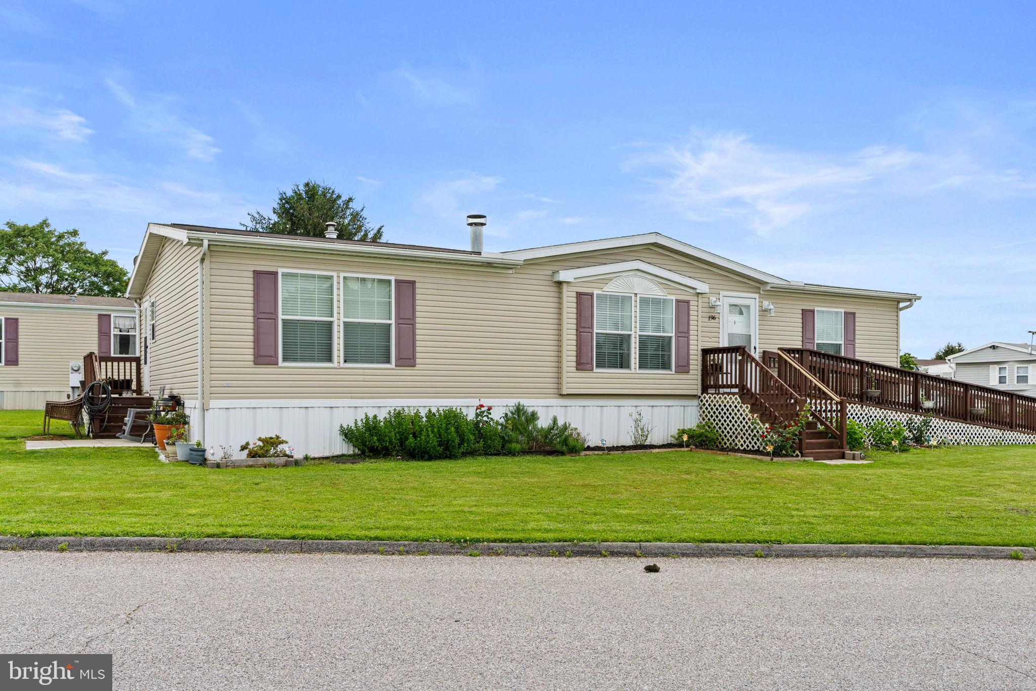 196 CHESAPEAKE ESTATE
