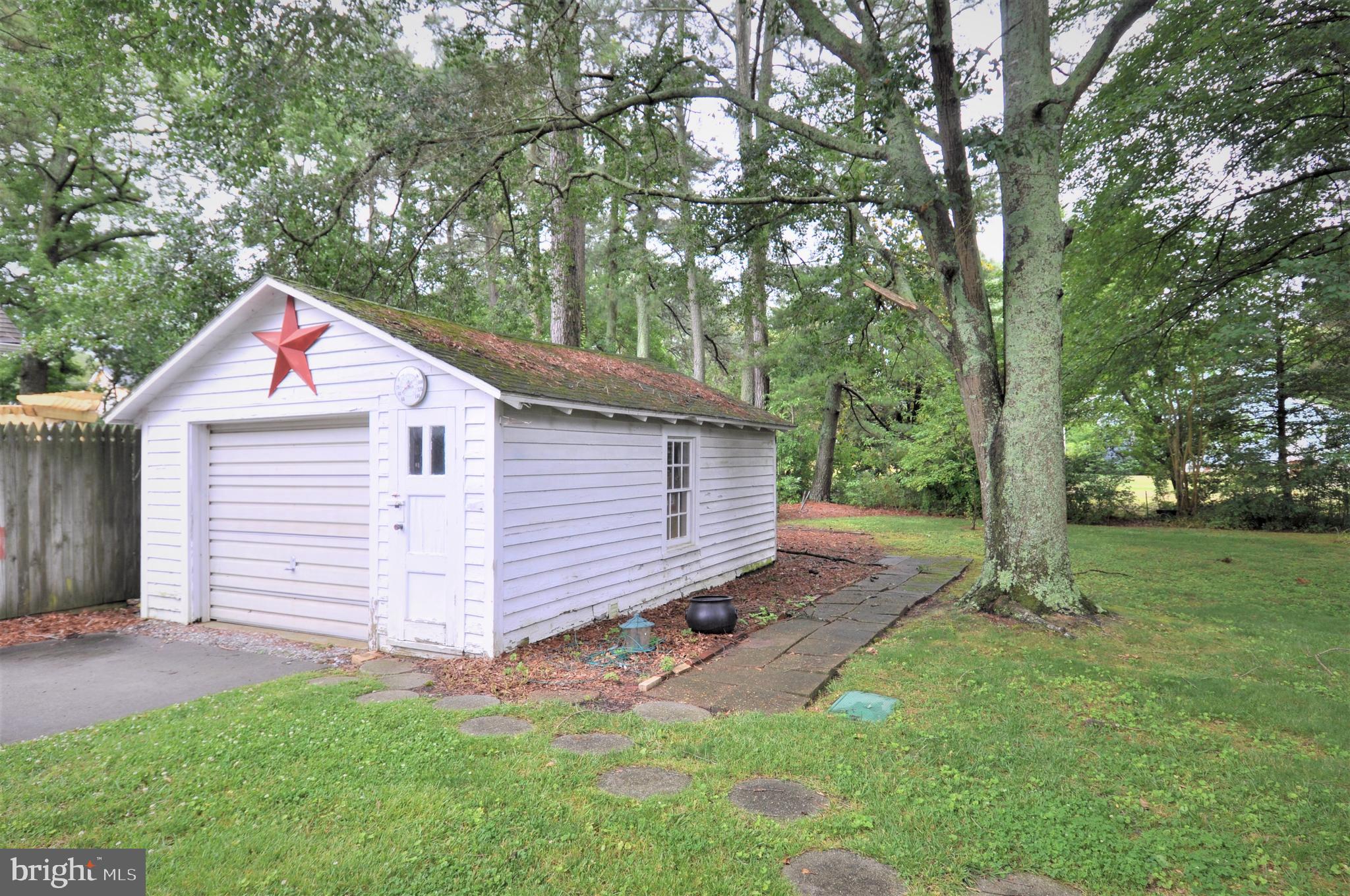 WINTER QUARTERS - Residential