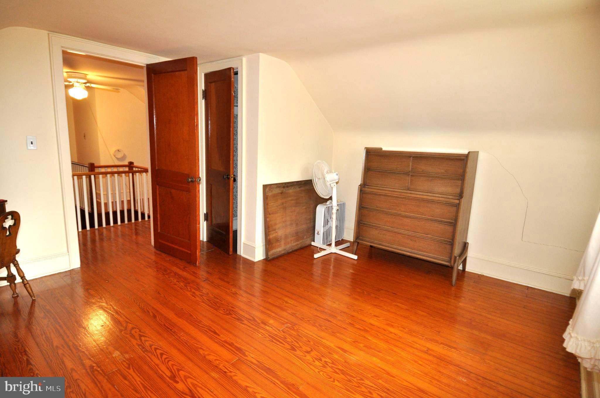 WINTER QUARTERS - Residential