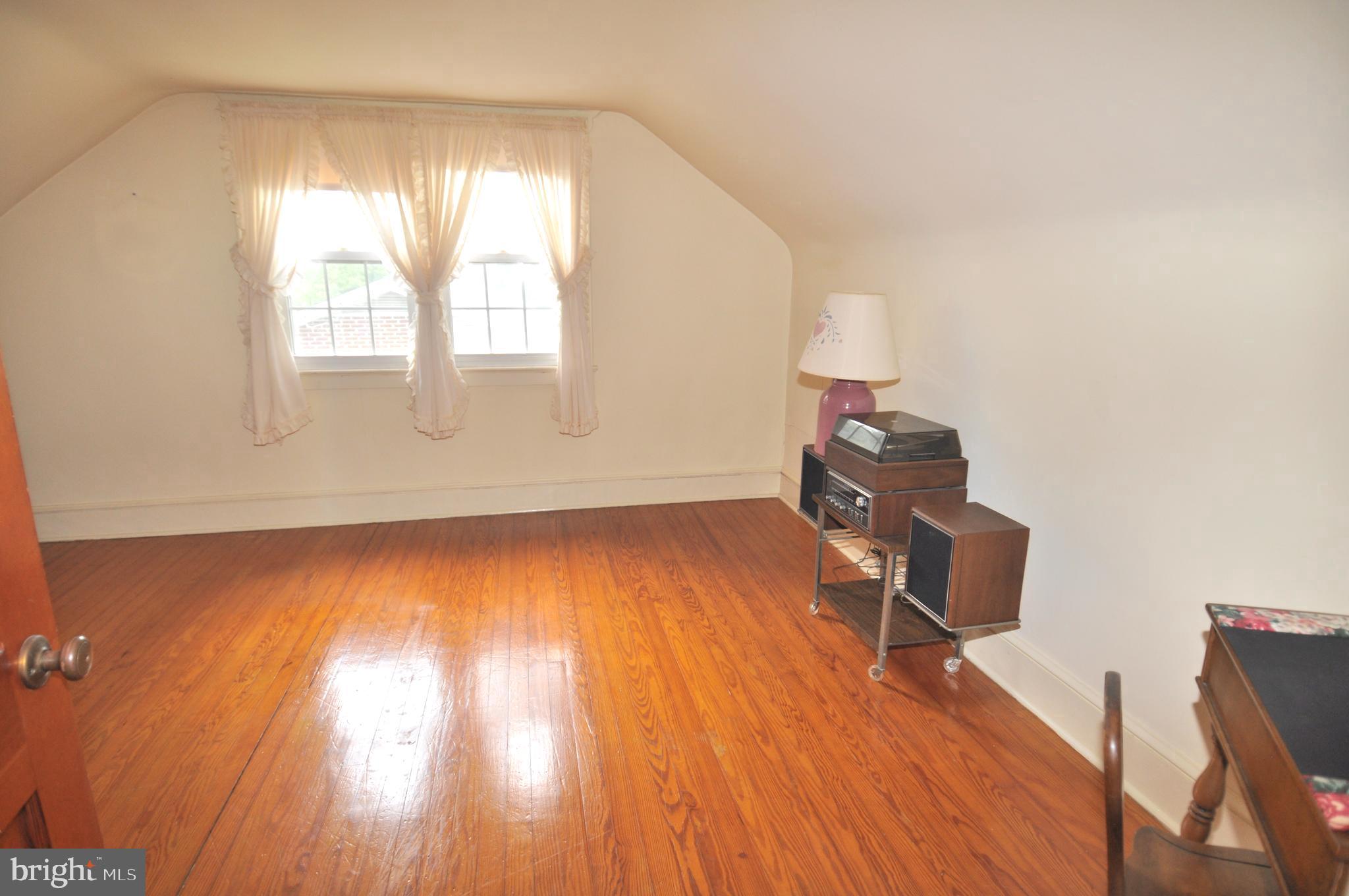 WINTER QUARTERS - Residential