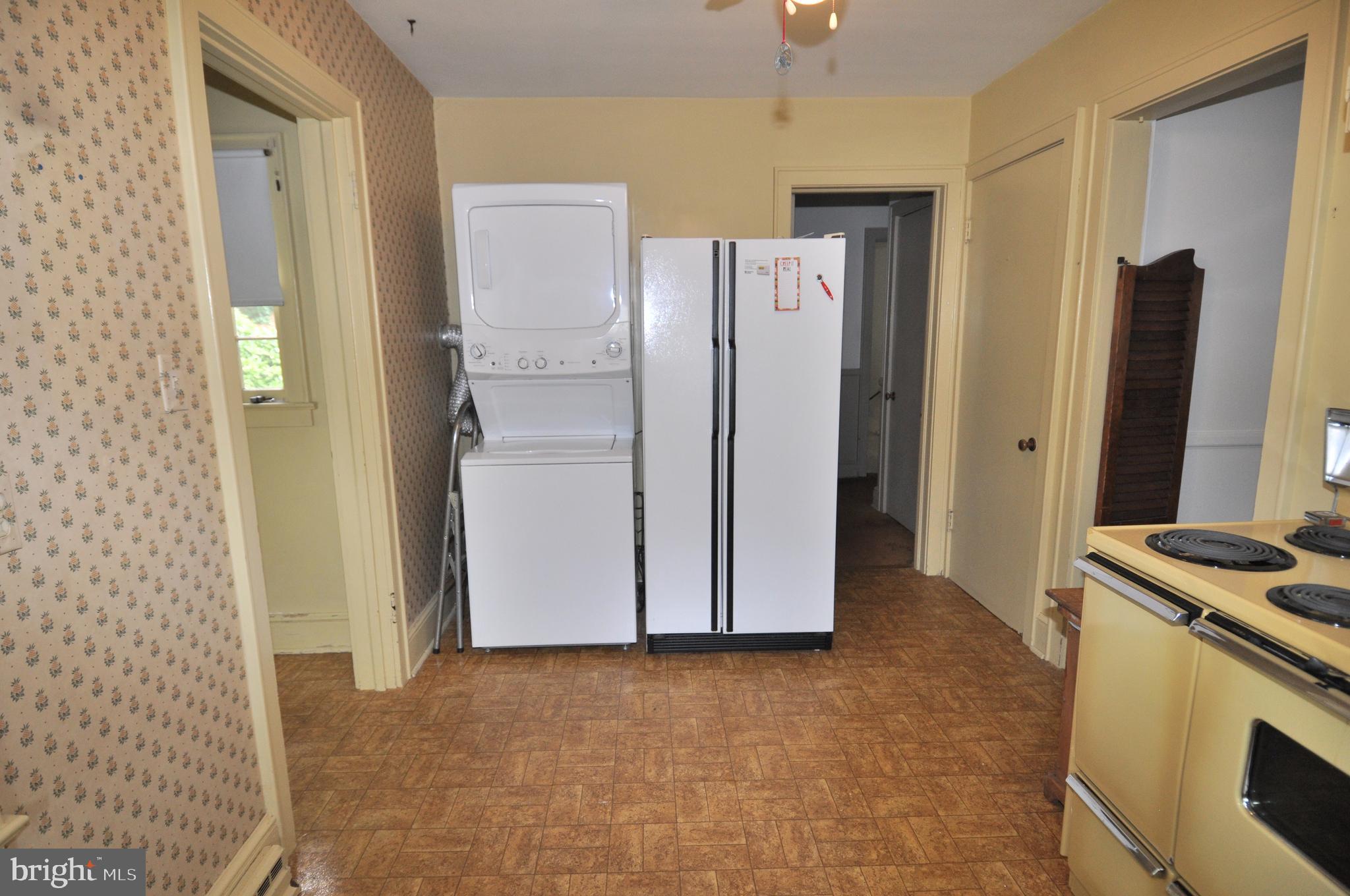 WINTER QUARTERS - Residential