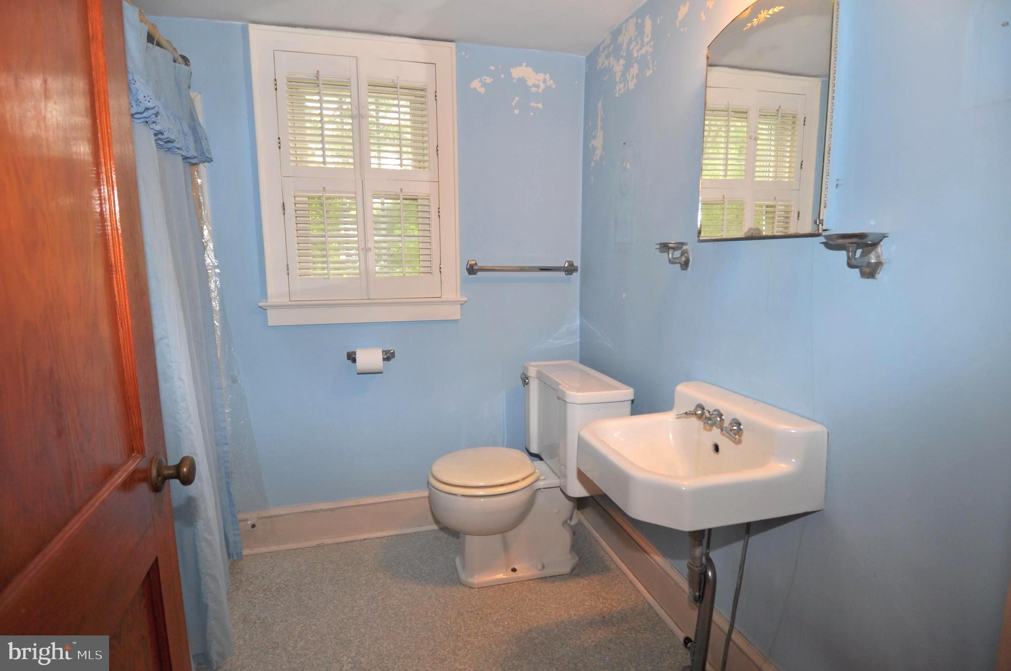 WINTER QUARTERS - Residential