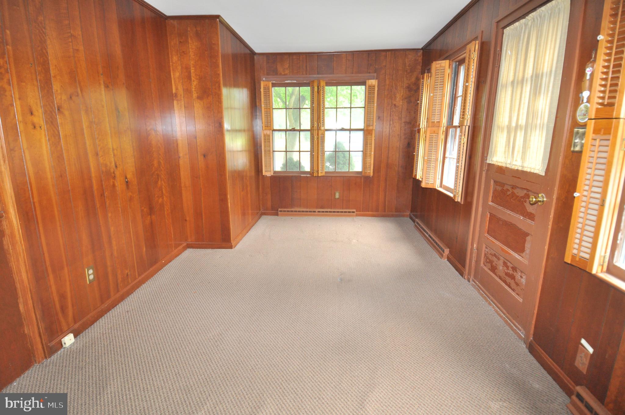 WINTER QUARTERS - Residential